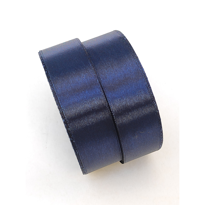 Атласна стрічка 2.5 см 33м