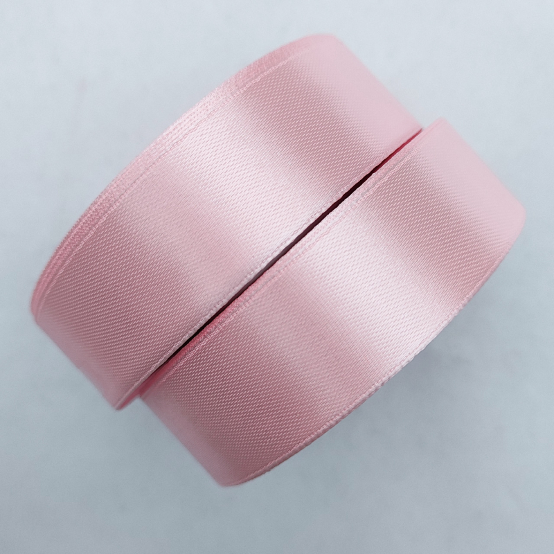 Атласна стрічка 2.5 см 33м рожева