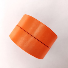 Атласна стрічка 2.5 см 33м