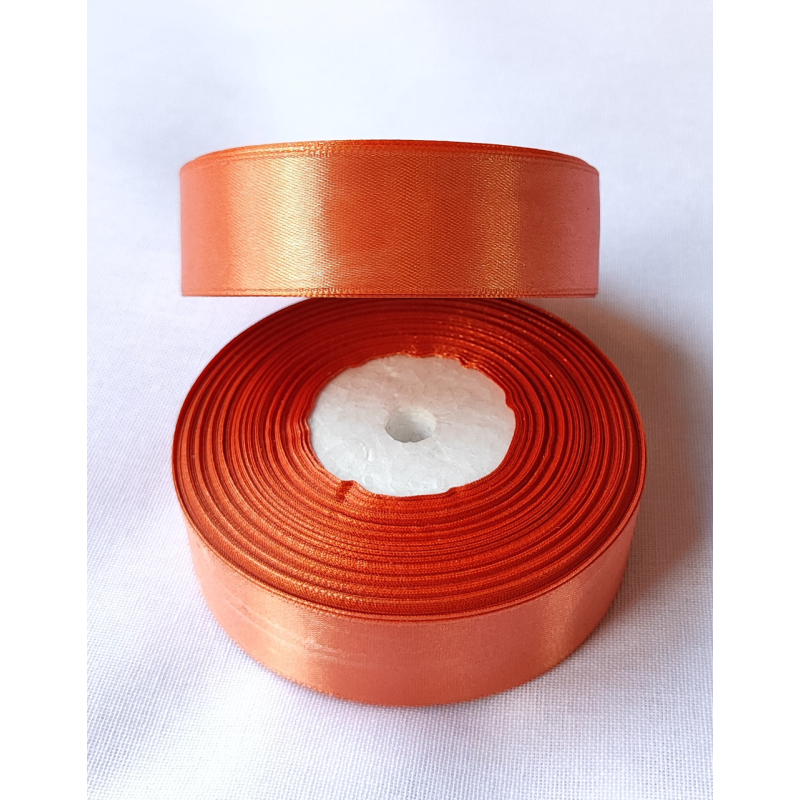 Атласна стрічка 2.5 см