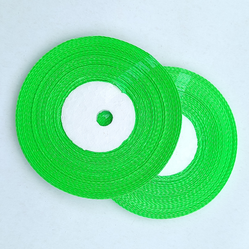 Стрічка атласна 6 мм 33м