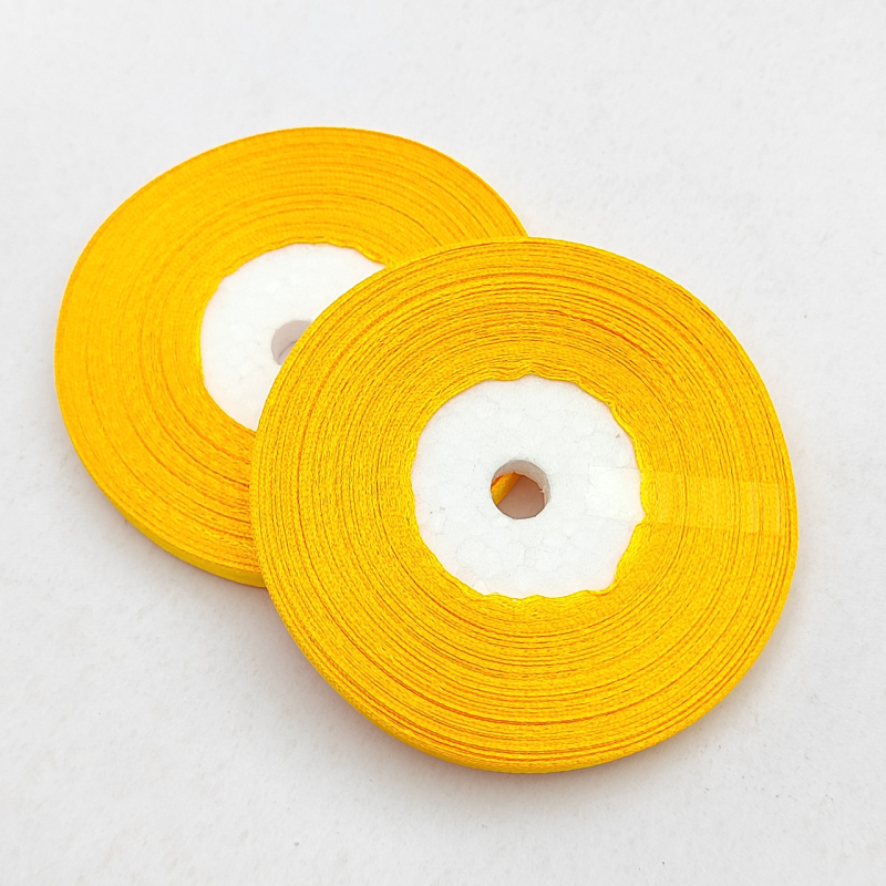 Стрічка атласна 6 мм 33м