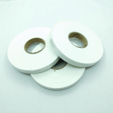 Долевик білий