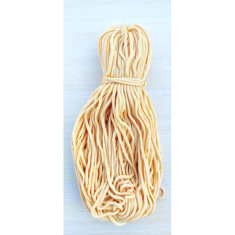 Шнур 4 мм для одягу