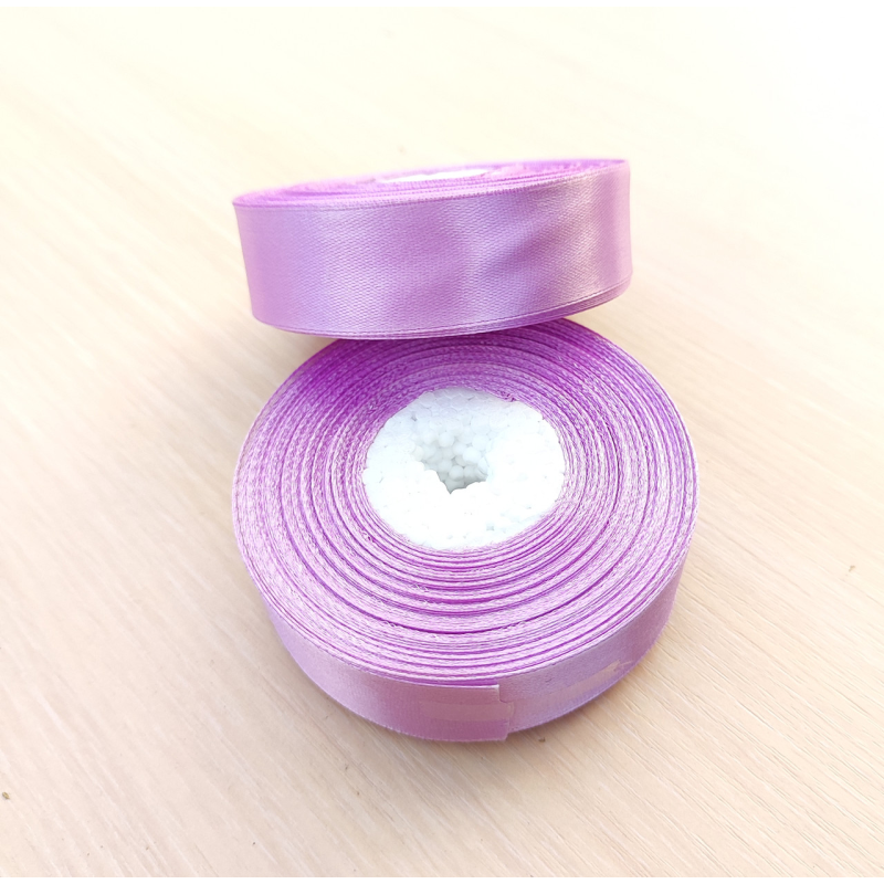 Атласна стрічка 2.5 см