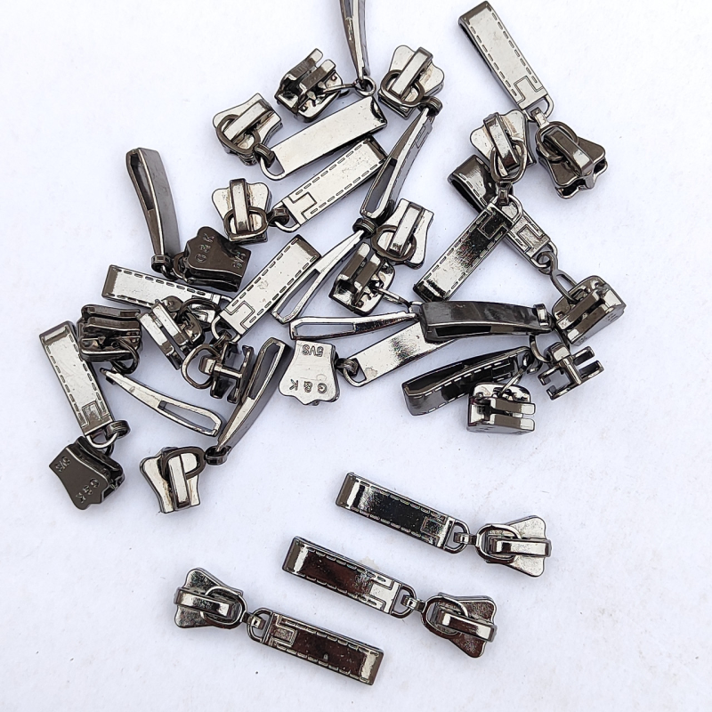 Бігунок трактор № 5 темний нікель корона