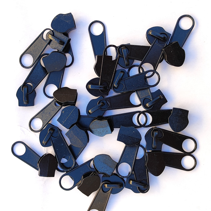 Бігунок спіраль 10 чорний