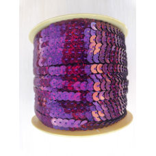 Паєтки на нитці