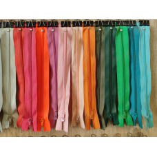 Блискавка №3  спіднична 18 см