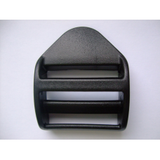 Пряжка регулювальна трищільна 4 см