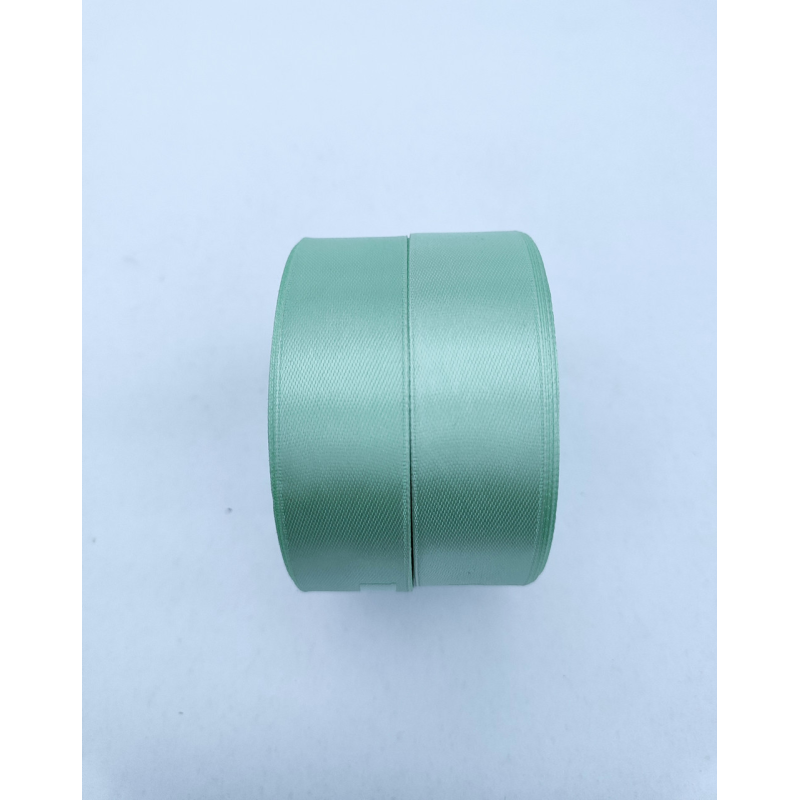 Атласна стрічка 2.5 см