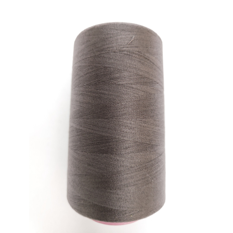 Нитка 40 . 777  колір 334