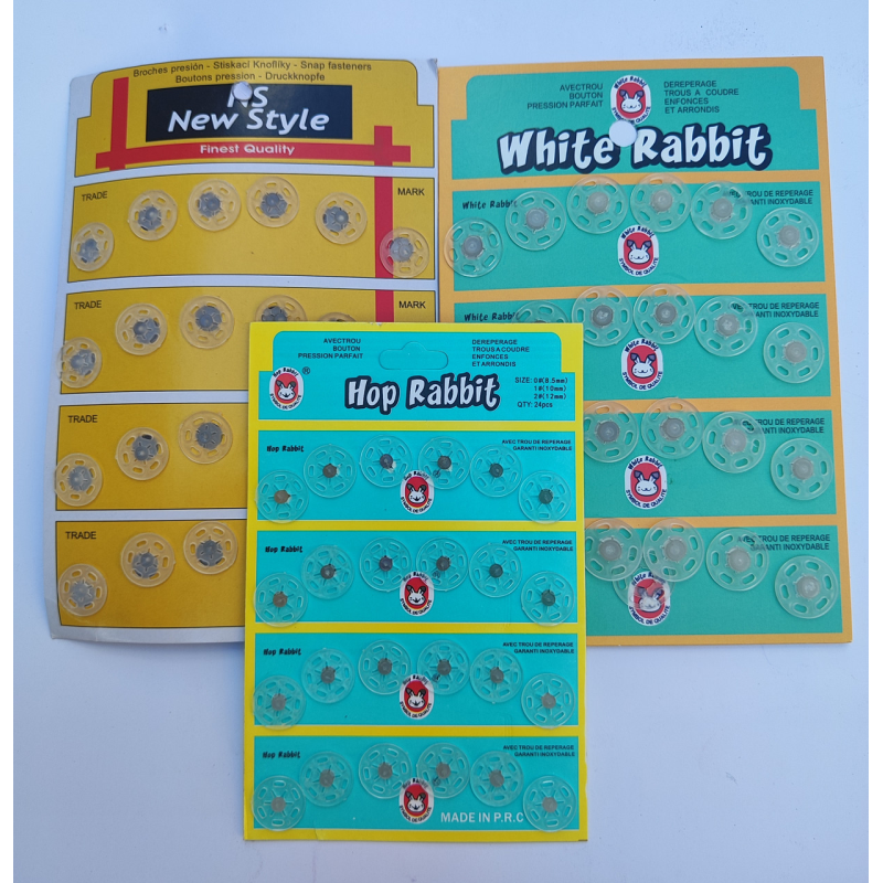 Кнопка пришивна пластикова 12 мм прозора