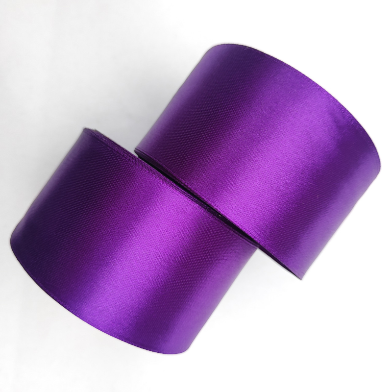 Атласна тасьма 5 см 33м