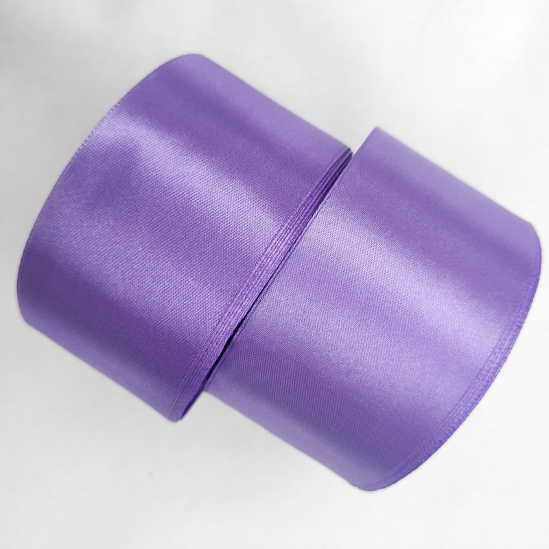 Атласна тасьма 5 см 33м