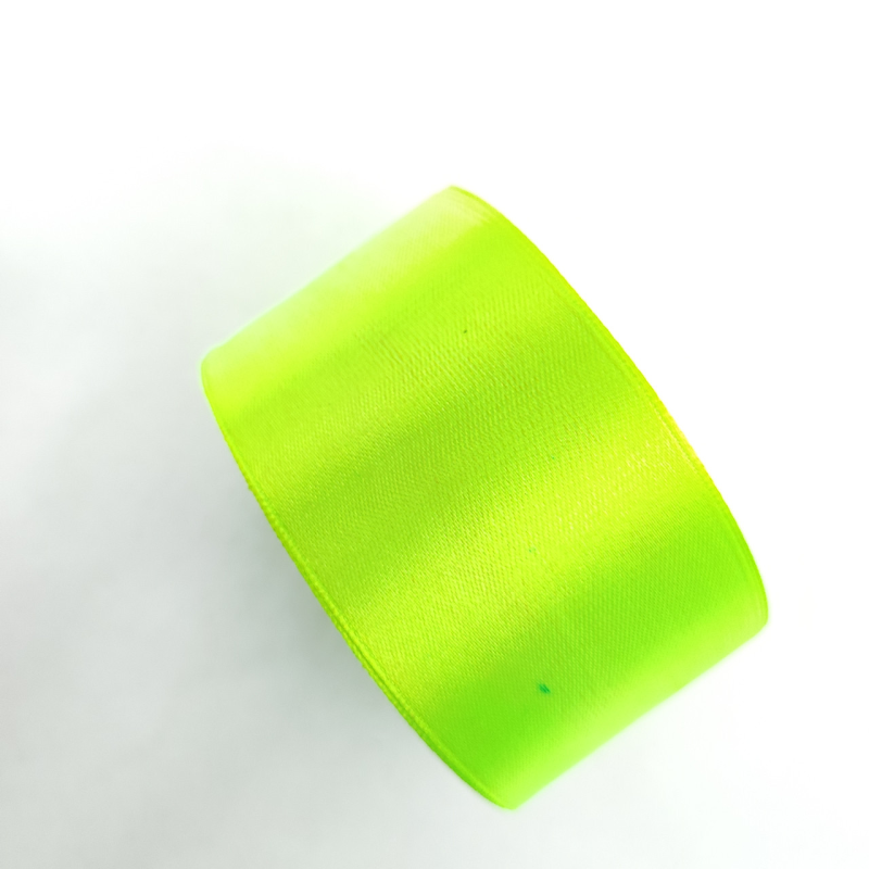 Атласна тасьма 5 см 23м салатовий