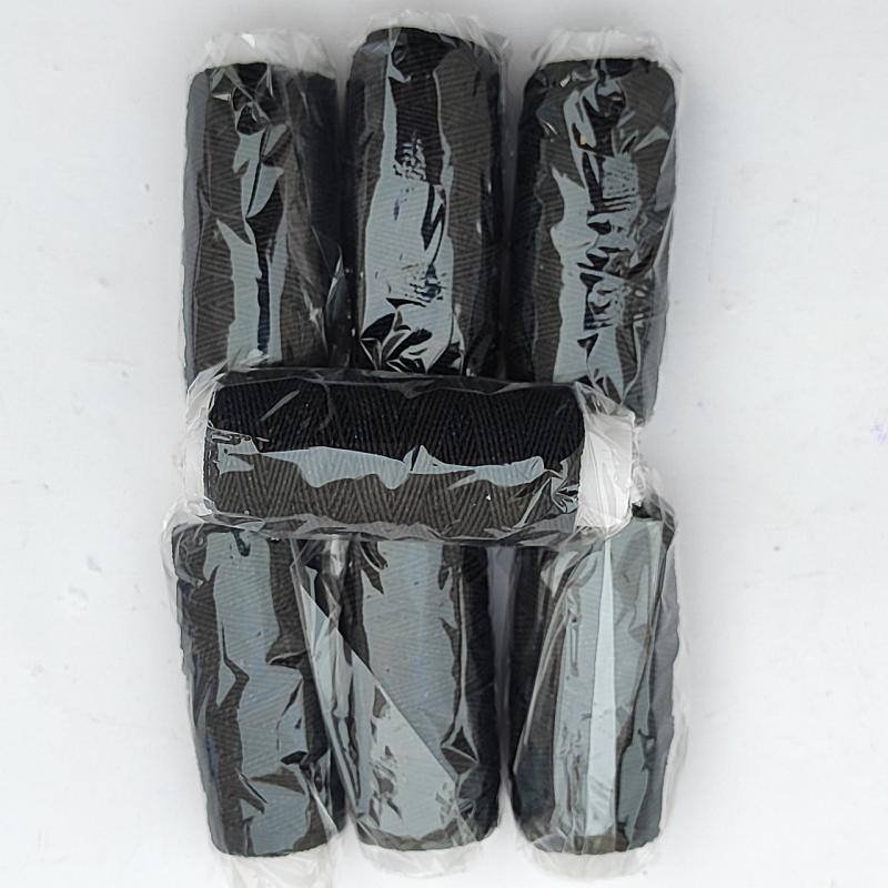 Нитка резинка чорна