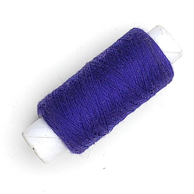 Нитка швейна  777 № 40 (300 ярдів)