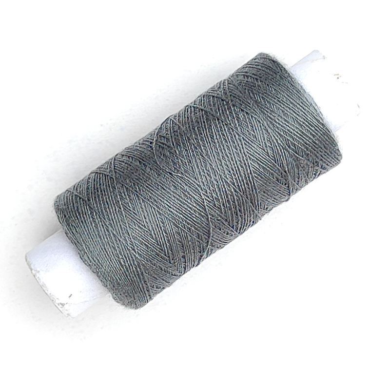 Нитка швейна  777 № 40 (300 ярдів)