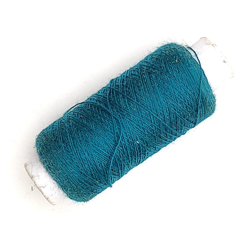 Нитка швейна  777 № 40 (300 ярдів)