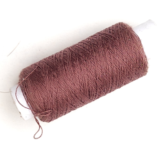 Нитка швейна  777 № 40 (300 ярдів)