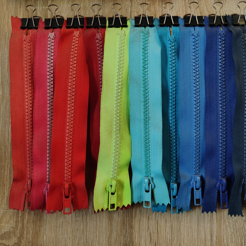 Блискавка трактор 16 см кольорові