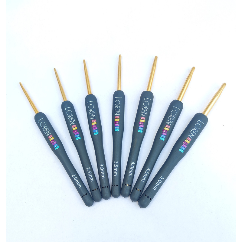 Гачок в“язальний № 4 мм резинова ручка LOREN