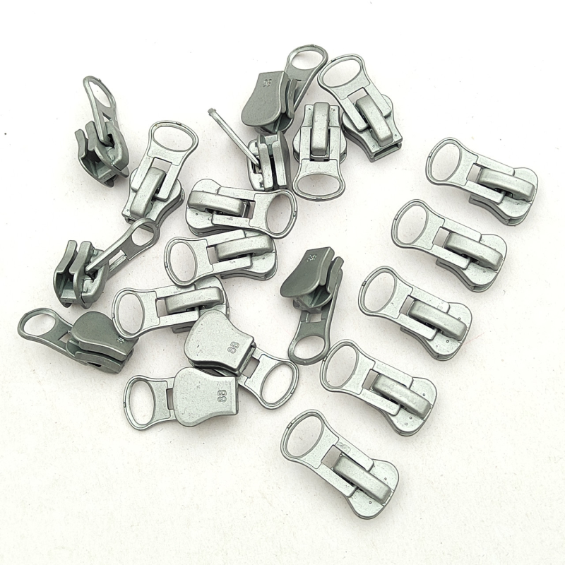 Бігунок трактор № 8