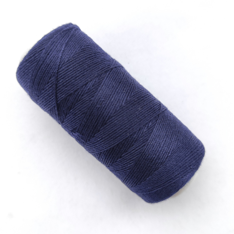 Нитка джинсова 599 темно-синя Нитка джинсова 599 темно-синя